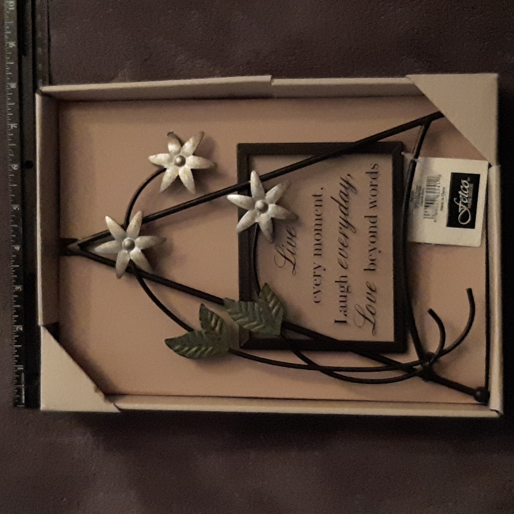 NEW WALL PLAQUE DECOR FRAME, ART INSPIRATIONAL